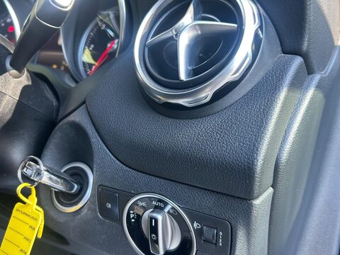 Mercedes-Benz GLA 2.1 GLA200d AMG Line 7G-DCT 4MATIC Euro 6 (s/s) 5dr 62