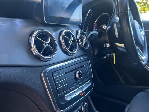 Mercedes-Benz GLA 2.1 GLA200d AMG Line 7G-DCT 4MATIC Euro 6 (s/s) 5dr 15