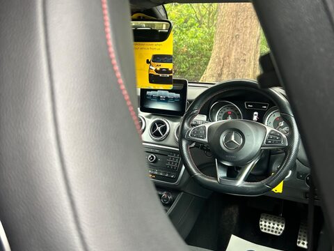 Mercedes-Benz GLA 2.1 GLA220d AMG Line (Premium) 7G-DCT 4MATIC Euro 6 (s/s) 5dr 59