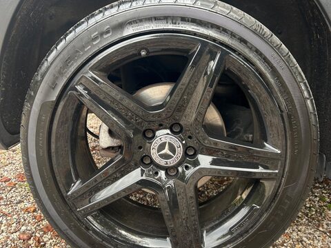 Mercedes-Benz GLA 2.1 GLA220d AMG Line (Premium) 7G-DCT 4MATIC Euro 6 (s/s) 5dr 35