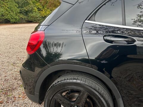 Mercedes-Benz GLA 2.1 GLA220d AMG Line (Premium) 7G-DCT 4MATIC Euro 6 (s/s) 5dr 34