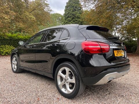 Mercedes-Benz GLA 2.1 GLA200d Sport (Premium) 7G-DCT 4MATIC Euro 6 (s/s) 5dr 4
