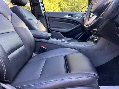 Mercedes-Benz B Class 2.1 B220d Sport (Premium Plus) 7G-DCT Euro 6 (s/s) 5dr 14