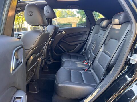 Mercedes-Benz B Class 2.1 B220d Sport (Premium Plus) 7G-DCT Euro 6 (s/s) 5dr 17