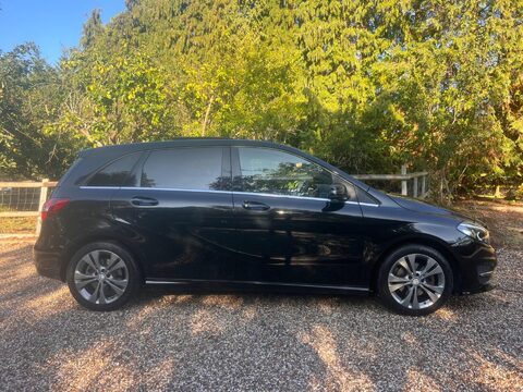 Mercedes-Benz B Class 2.1 B220d Sport (Premium Plus) 7G-DCT Euro 6 (s/s) 5dr 8