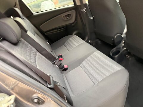 Toyota Yaris 1.33 Dual VVT-i Icon Euro 6 5dr 13