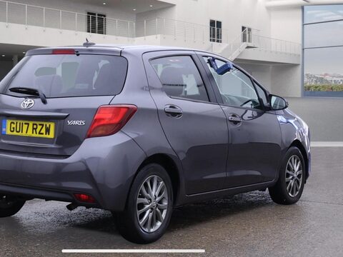 Toyota Yaris 1.33 Dual VVT-i Icon Euro 6 5dr 4