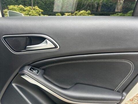 Mercedes-Benz A Class 1.5 A180d Sport Euro 6 (s/s) 5dr 24