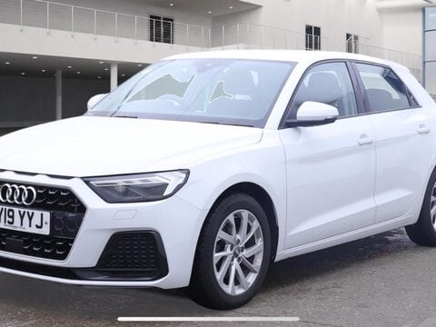 Audi A1 1.5 TFSI 35 Sport Sportback Euro 6 (s/s) 5dr 2
