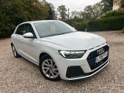 Audi A1 1.5 TFSI 35 Sport Sportback Euro 6 (s/s) 5dr