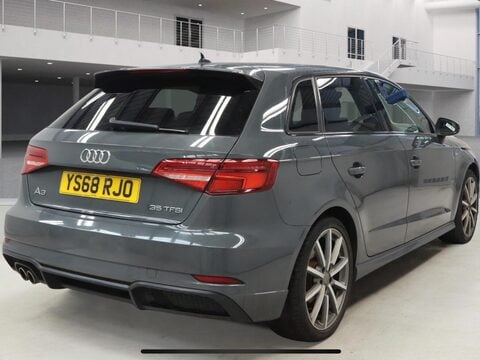 Audi A3 1.5 TFSI CoD 35 Black Edition Sportback S Tronic Euro 6 (s/s) 5dr 6