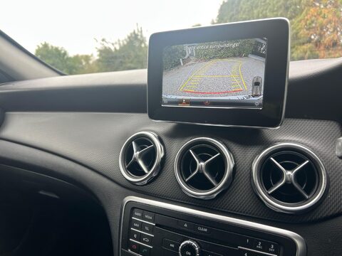 Mercedes-Benz GLA 1.6 GLA200 SE (Executive) Euro 6 (s/s) 5dr 38