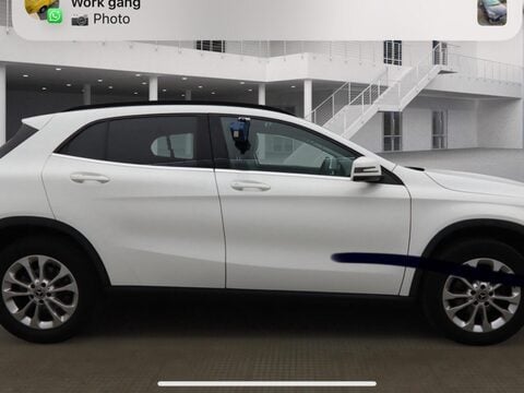 Mercedes-Benz GLA 1.6 GLA200 SE (Executive) Euro 6 (s/s) 5dr 6
