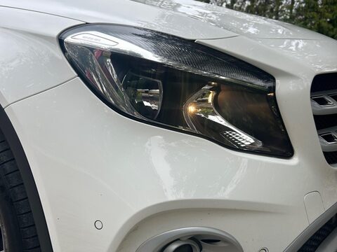 Mercedes-Benz GLA 1.6 GLA200 SE (Executive) Euro 6 (s/s) 5dr 49