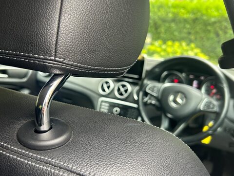 Mercedes-Benz GLA 1.6 GLA200 SE (Executive) Euro 6 (s/s) 5dr 19