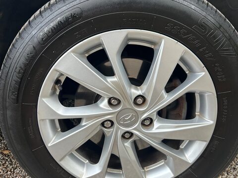 Hyundai TUCSON 1.6 GDi SE Nav Euro 6 (s/s) 5dr 33