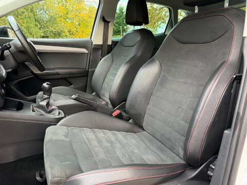 SEAT Ibiza 1.0 TSI FR Sport Euro 6 (s/s) 5dr GPF 33