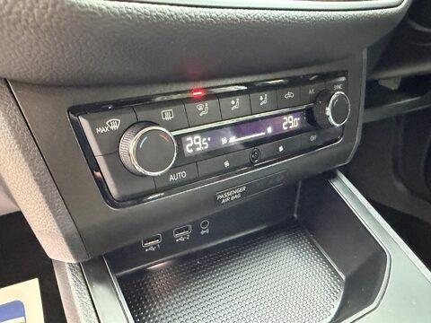 SEAT Ibiza 1.0 TSI FR Sport Euro 6 (s/s) 5dr GPF 24