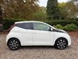 Toyota Aygo 1.0 VVT-i x-plore Euro 6 5dr 8
