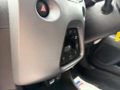 Toyota Aygo 1.0 VVT-i x-plore Euro 6 5dr 24