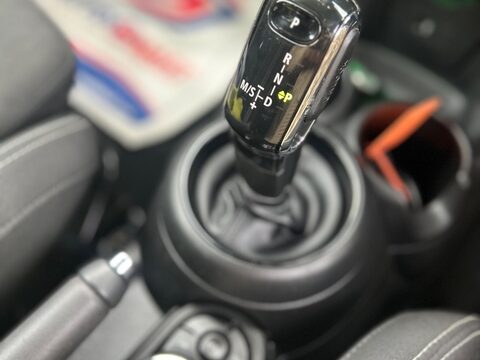 Mini Hatch 1.5 Cooper Sport Steptronic Euro 6 (s/s) 5dr 14