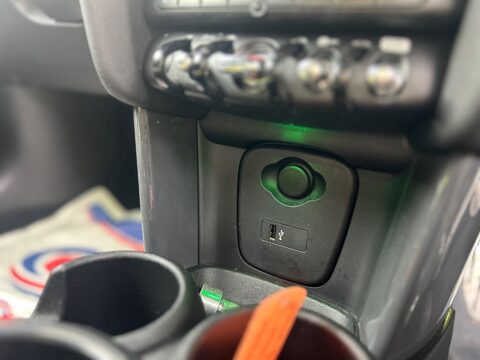 Mini Hatch 1.5 Cooper Sport Steptronic Euro 6 (s/s) 5dr 28