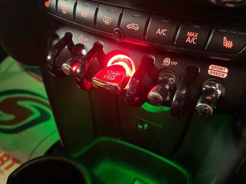 Mini Hatch 1.5 Cooper Sport Steptronic Euro 6 (s/s) 5dr 26