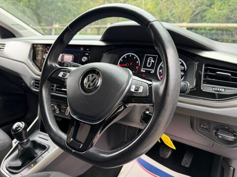 Volkswagen Polo 1.0 TSI SE Euro 6 (s/s) 5dr 29