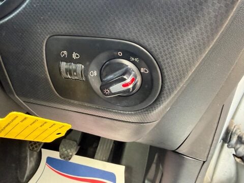 SEAT Leon 1.2 TSI S Euro 5 (s/s) 5dr 20