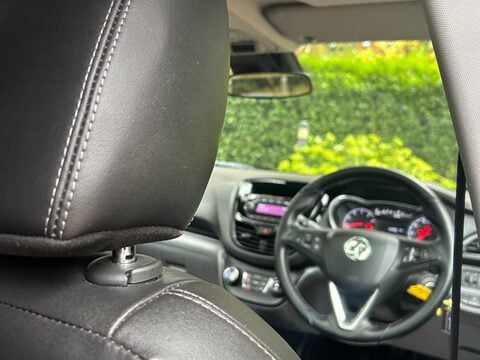 Vauxhall Viva 1.0i SL Euro 6 5dr 13