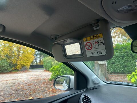 Vauxhall Viva 1.0i SL Euro 6 5dr 44