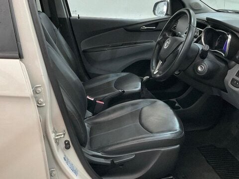 Vauxhall Viva 1.0i SL Euro 6 5dr 9