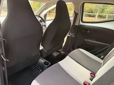 Toyota Aygo 1.0 VVT-i x-play Euro 6 5dr 20