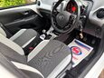 Toyota Aygo 1.0 VVT-i x-play Euro 6 5dr 14