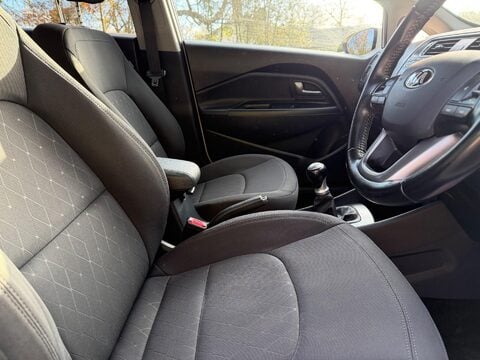 Kia Rio 1.25 SR7 Euro 6 5dr 12