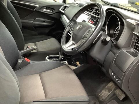 Honda Jazz 1.3 i-VTEC EX CVT Euro 6 (s/s) 5dr 8