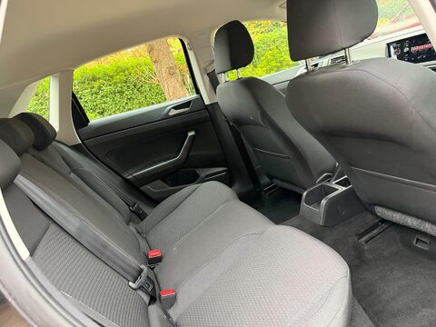 Volkswagen Polo 1.0 SE Euro 6 (s/s) 5dr 13