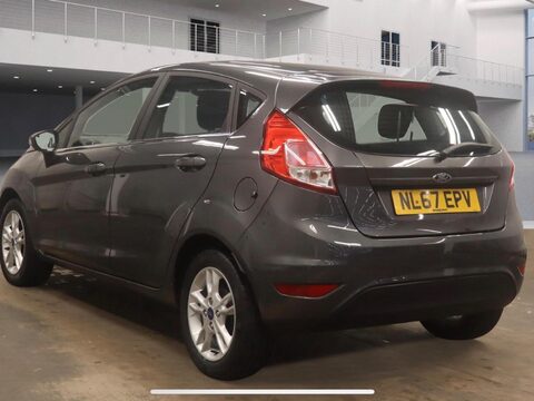 Ford Fiesta 1.25 Zetec Euro 6 5dr 3