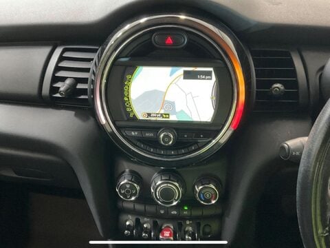 Mini Hatch 1.2 One Euro 6 (s/s) 3dr 17