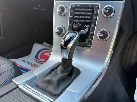 Volvo V60 2.0 T4 SE Nav Auto Euro 6 (s/s) 5dr 10