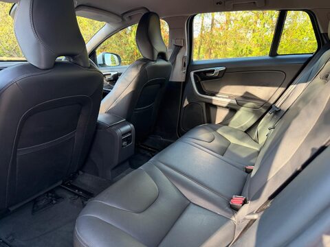 Volvo V60 2.0 T4 SE Nav Auto Euro 6 (s/s) 5dr 21