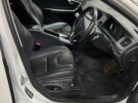 Volvo V60 2.0 T4 SE Nav Auto Euro 6 (s/s) 5dr 7