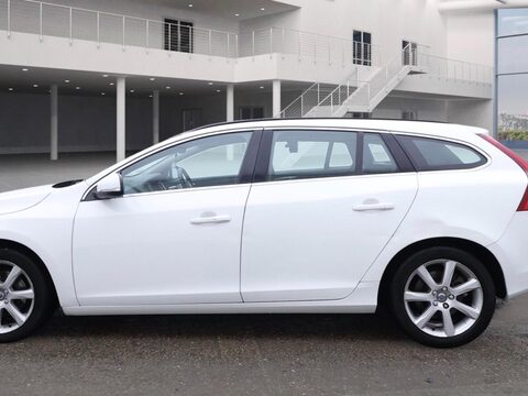 Volvo V60 2.0 T4 SE Nav Auto Euro 6 (s/s) 5dr 3