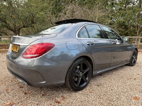 Mercedes-Benz C Class 2.1 C220d AMG Line (Premium Plus) 7G-Tronic+ Euro 6 (s/s) 4dr 9