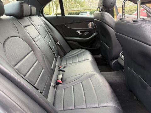 Mercedes-Benz C Class 2.1 C220d AMG Line (Premium Plus) 7G-Tronic+ Euro 6 (s/s) 4dr 17