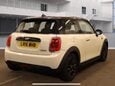Mini Hatch 1.5 Cooper Auto Euro 6 (s/s) 3dr 6