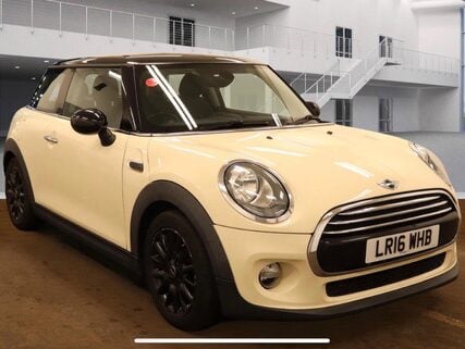 Mini Hatch 1.5 Cooper Auto Euro 6 (s/s) 3dr