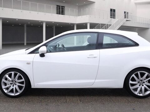 SEAT Ibiza 1.4 EcoTSI FR Sport Coupe Euro 6 (s/s) 3dr 4