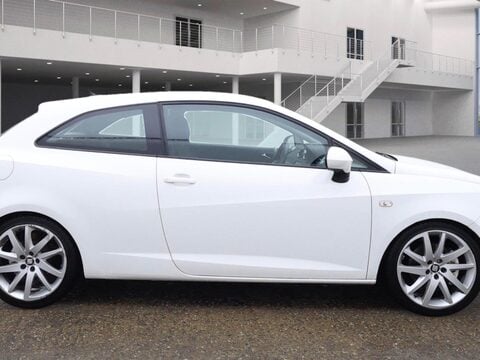 SEAT Ibiza 1.4 EcoTSI FR Sport Coupe Euro 6 (s/s) 3dr 5