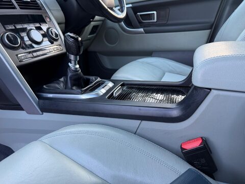 Land Rover Discovery Sport 2.0 TD4 SE Tech 4WD Euro 6 (s/s) 5dr 30